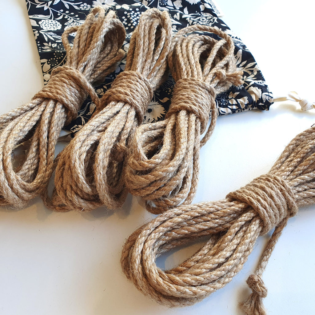 Shibari jute rope set 