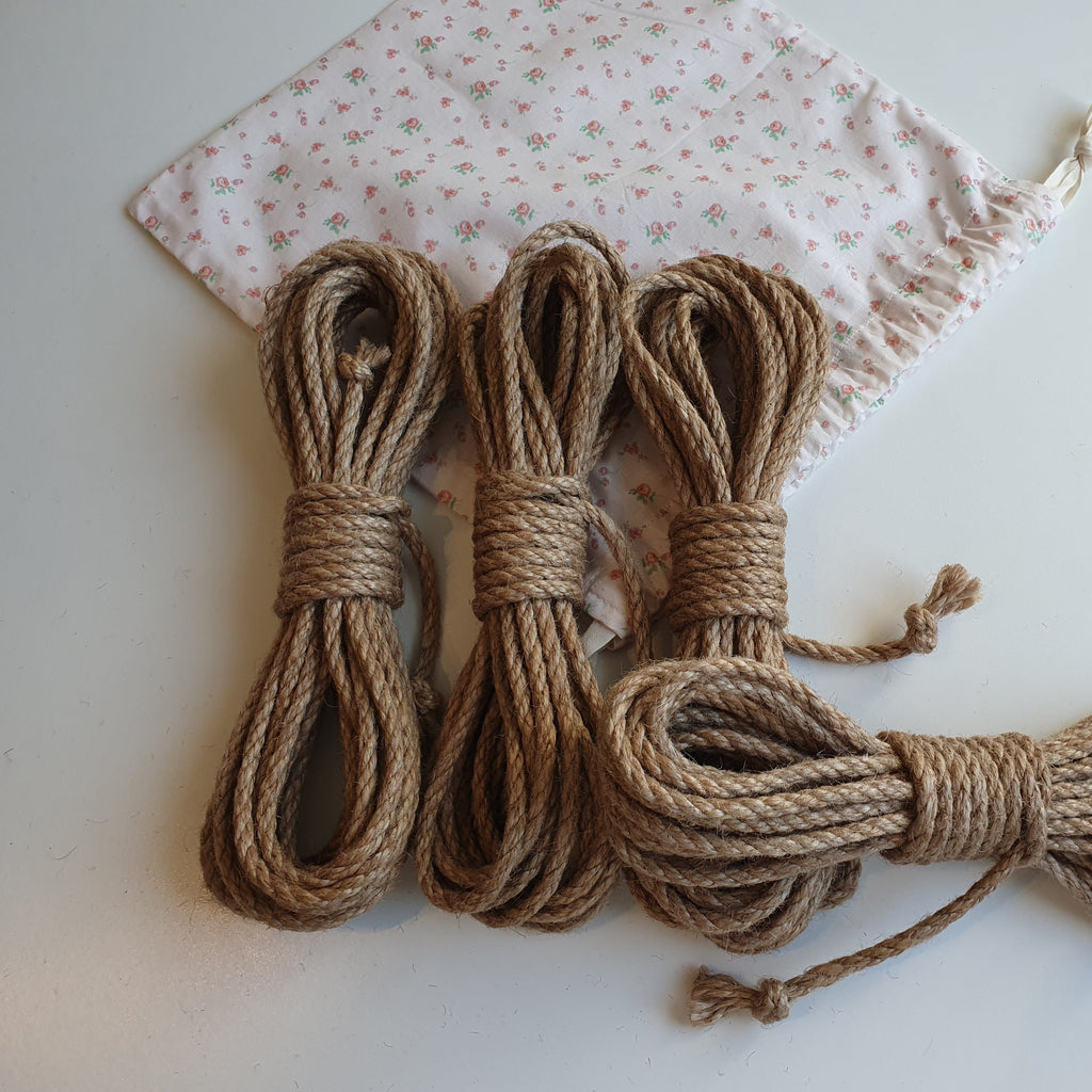 shibari rope natural jute set with white pouch
