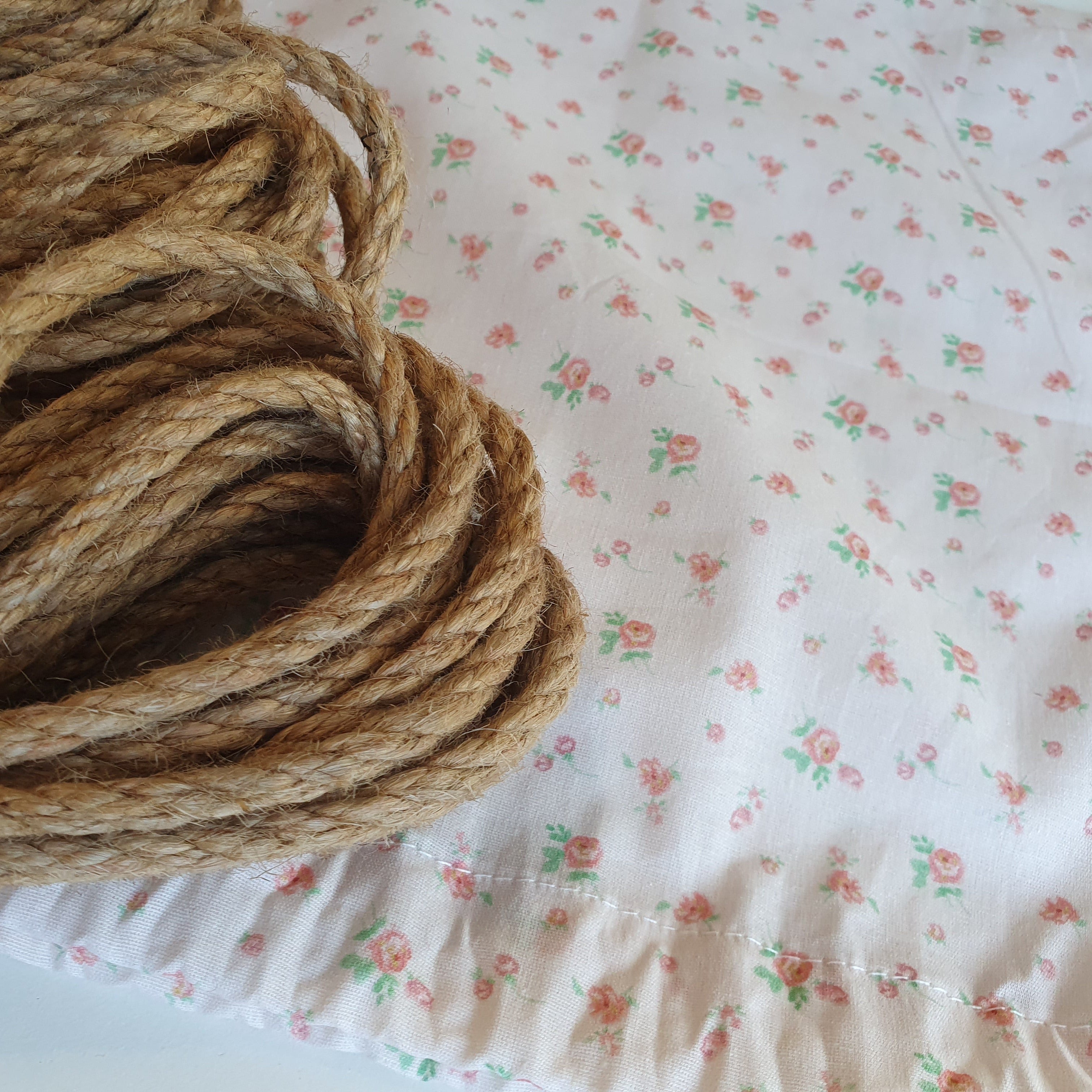 Shibari Rope Jute - Set 4×8m with Floral White Pouch